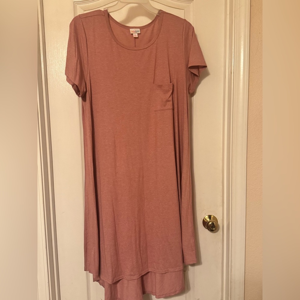 LuLaRoe Carly - Dusty Rose T-Shirt Dress